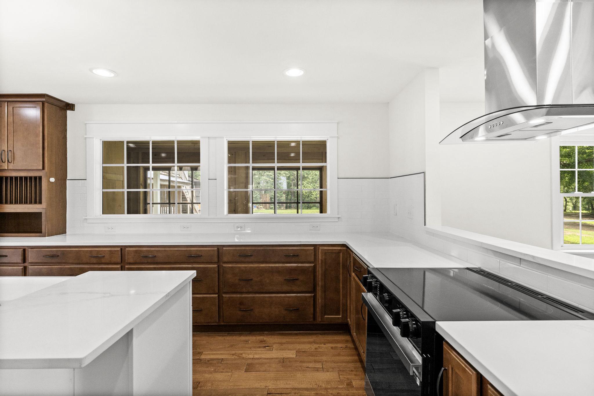 24333 Narrow Gauge Rd Property Photo 18