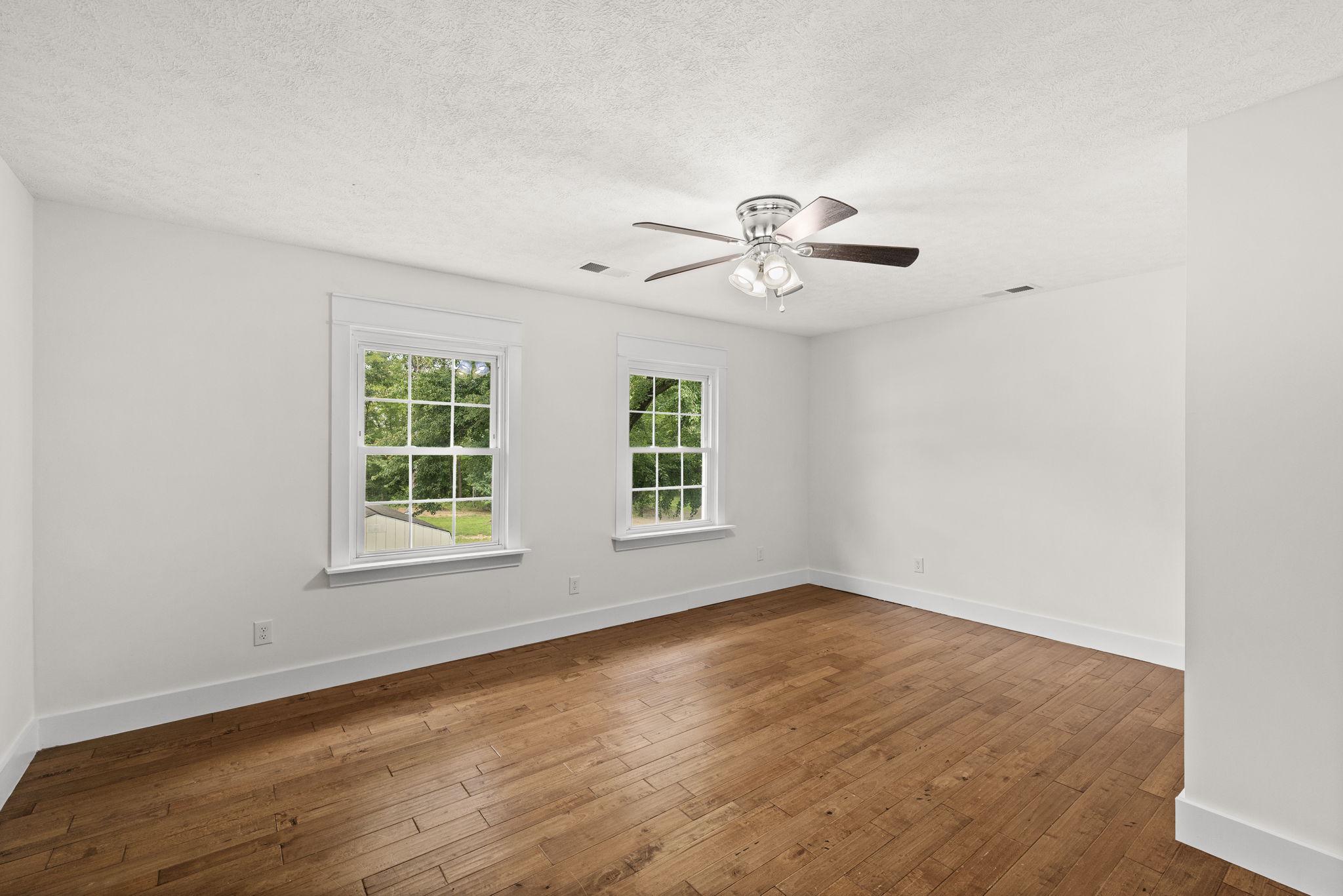 24333 Narrow Gauge Rd Property Photo 32