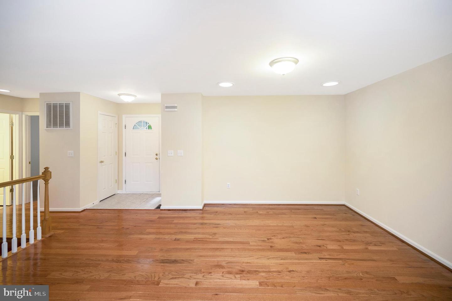 1115 Eastover Pkwy Property Photo 8