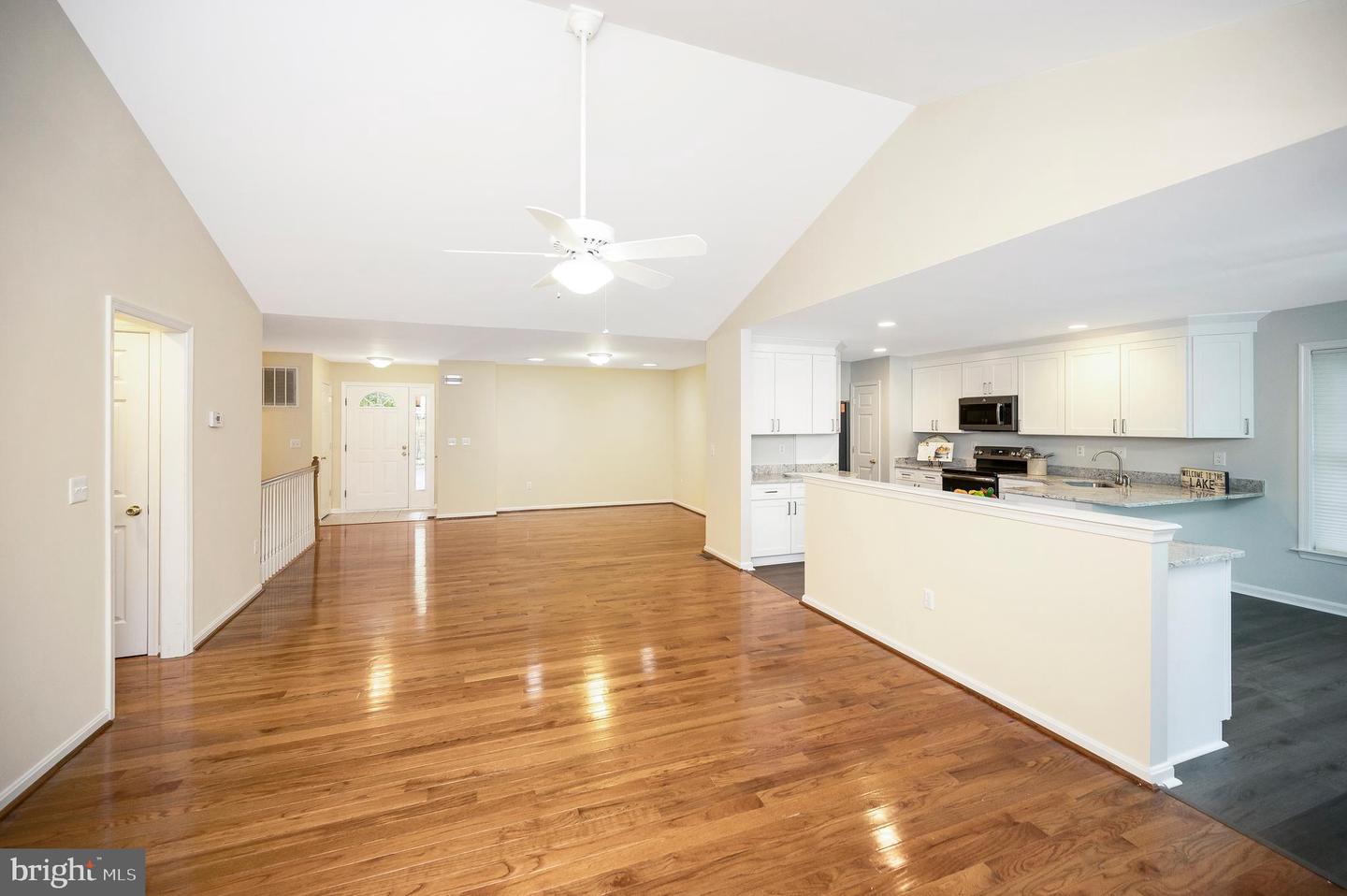 1115 Eastover Pkwy Property Photo 22