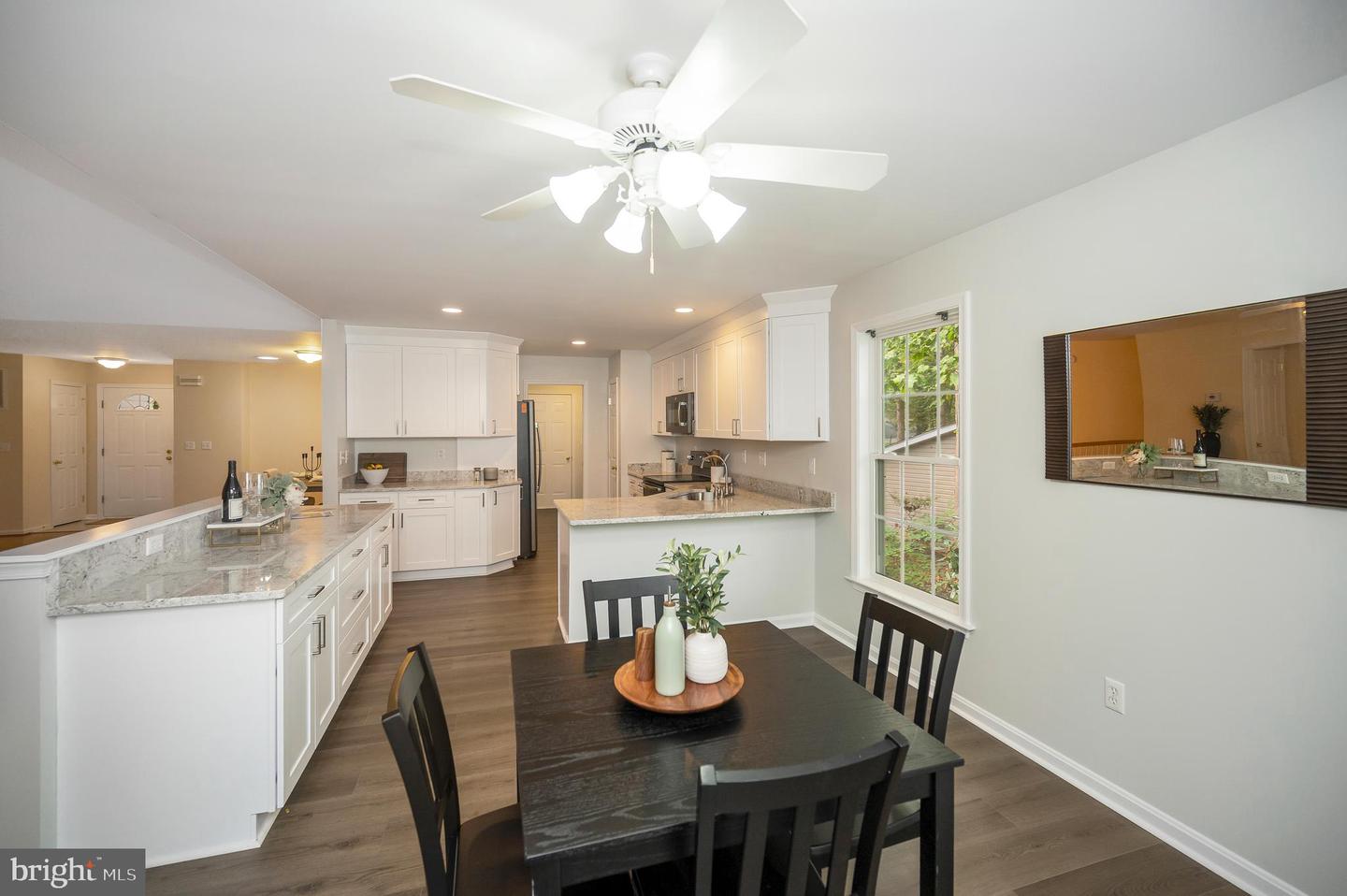 1115 Eastover Pkwy Property Photo 35