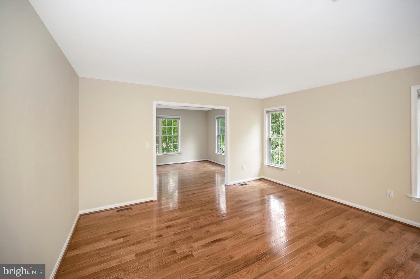 1115 Eastover Pkwy Property Photo 39
