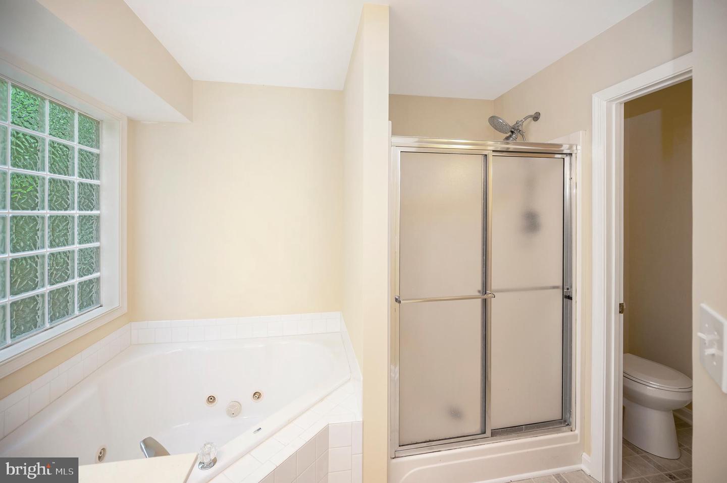 1115 Eastover Pkwy Property Photo 50