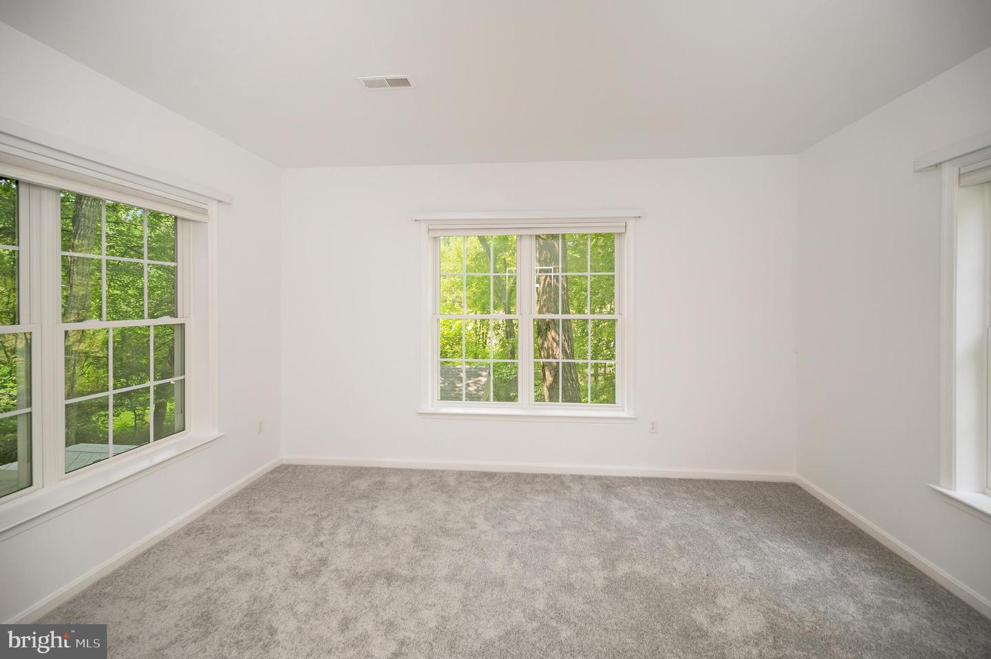 1115 Eastover Pkwy Property Photo 61