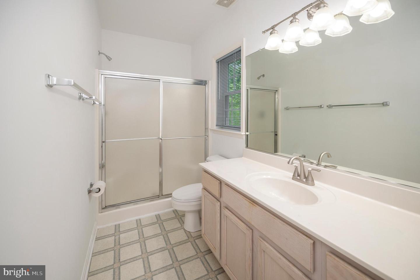 1115 Eastover Pkwy Property Photo 63