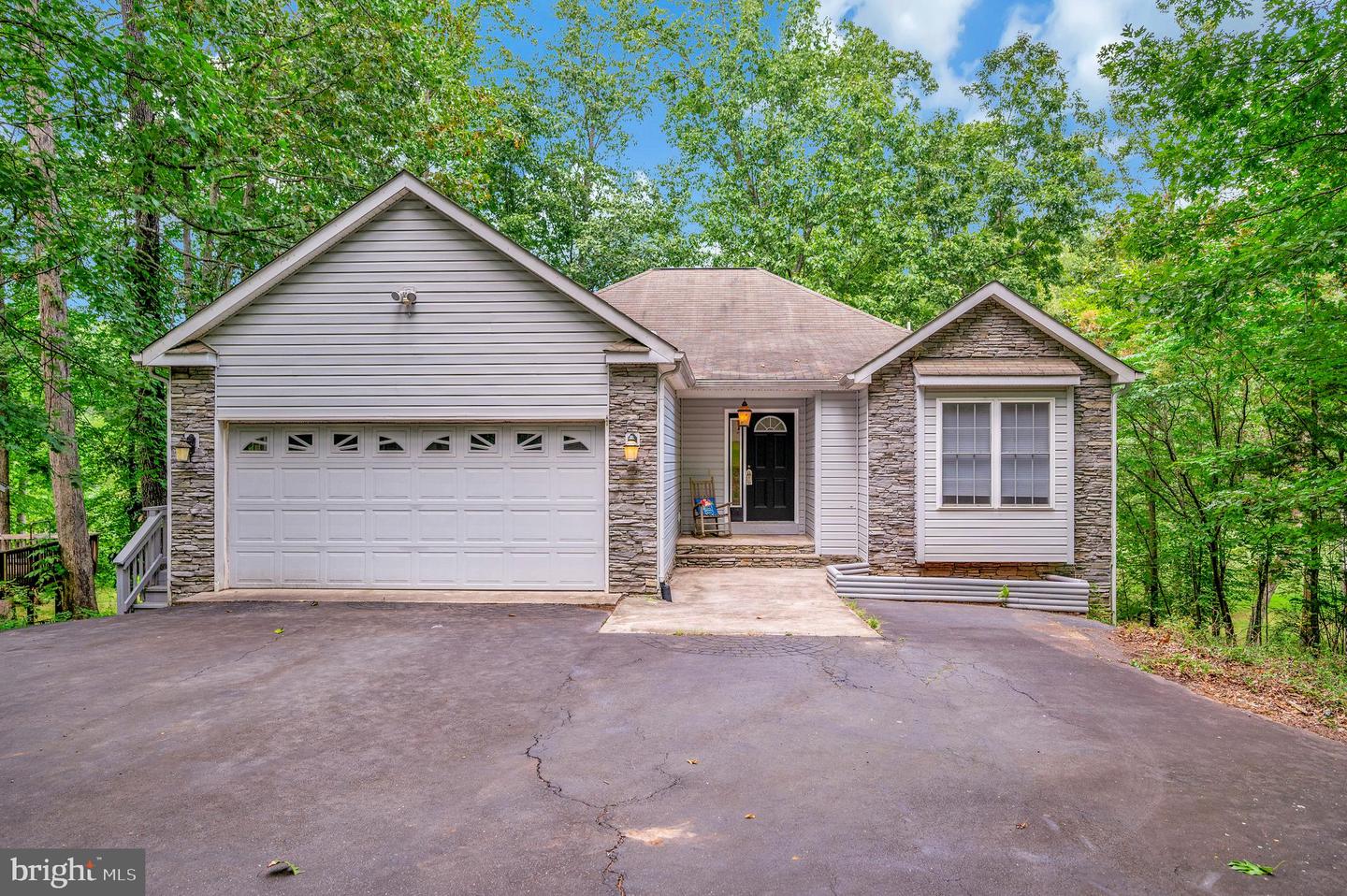 1115 Eastover Pkwy Property Photo 81