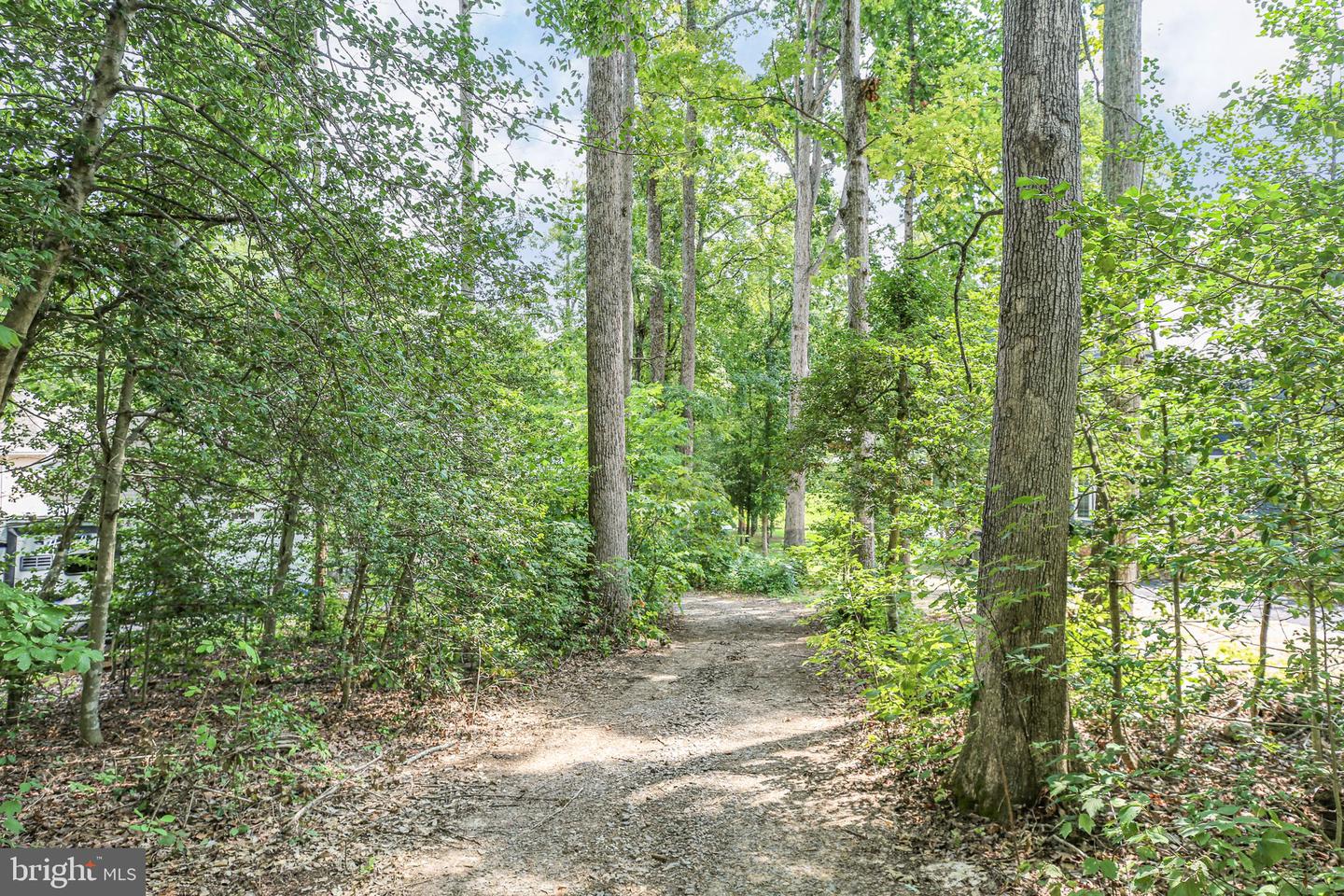 108 Confederate Cir Property Photo 6