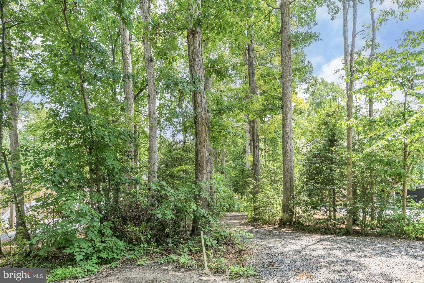 108 Confederate Cir Property Photo 7