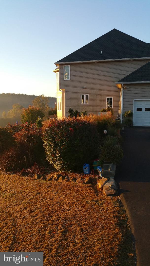 9471 Little Skyline Dr Property Photo 15