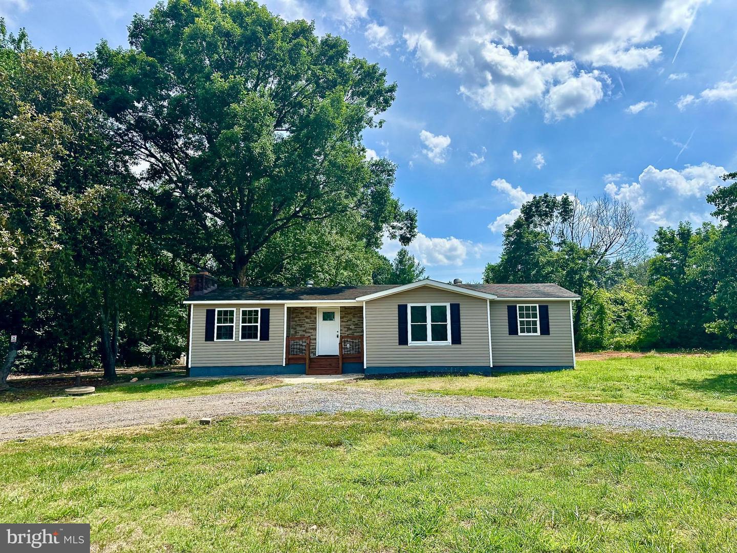 30494 Hicks Rd Property Photo 1