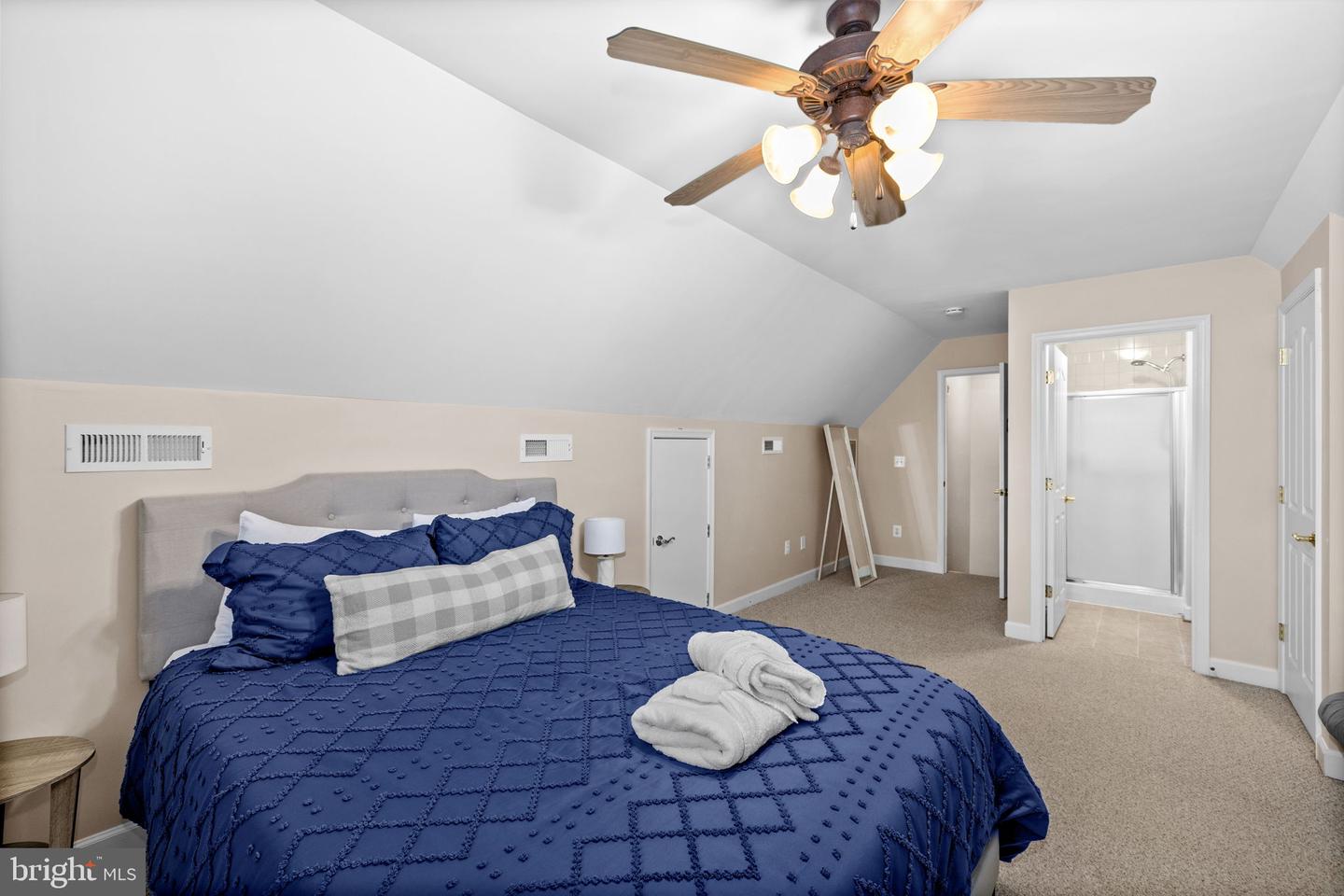 17289 Miss Mollys Ln Property Photo 19