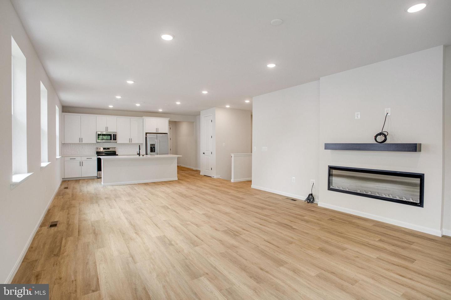 35599 Pine Needle Ln Property Photo 13