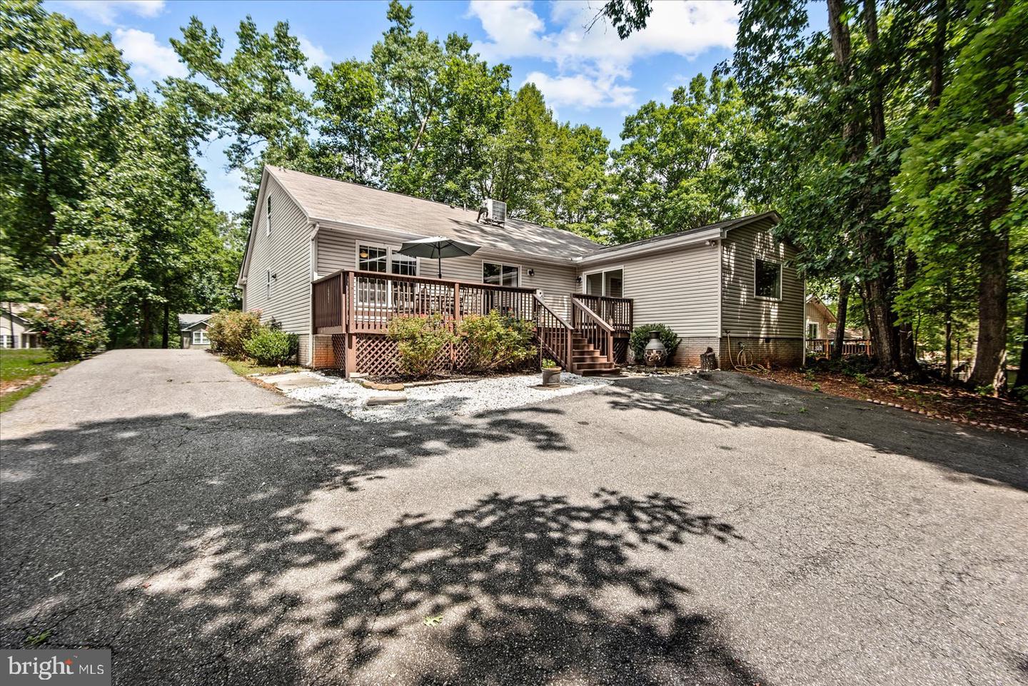 135 Washington St Property Photo 46