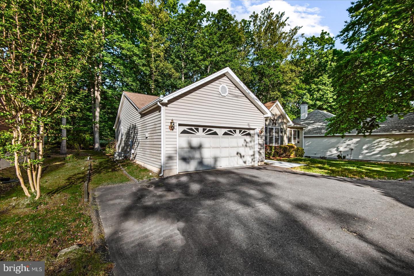 130 Green St Property Photo 8