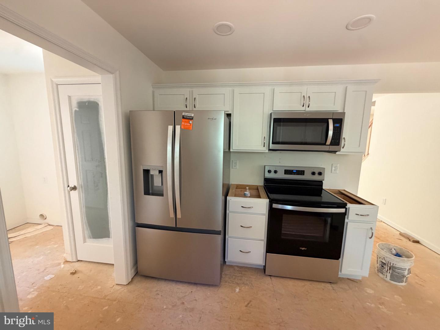12281 Autumn Ridge Ln Property Photo 5