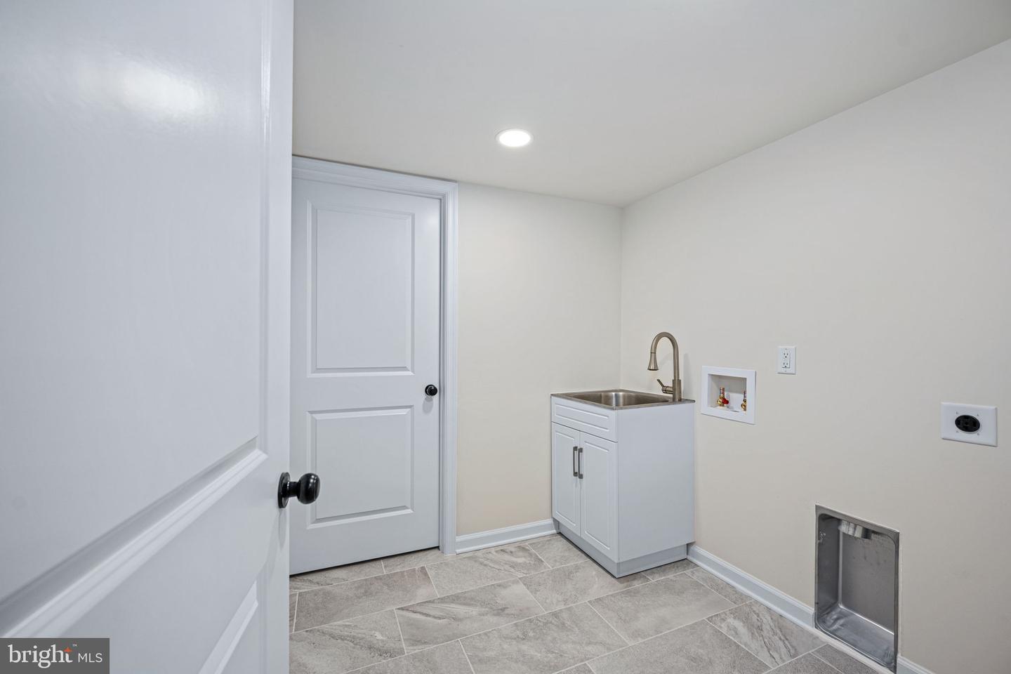 26375 Pennfields Dr Property Photo 34