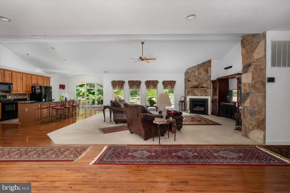 6134 Walkers Hollow Way Property Photo 24