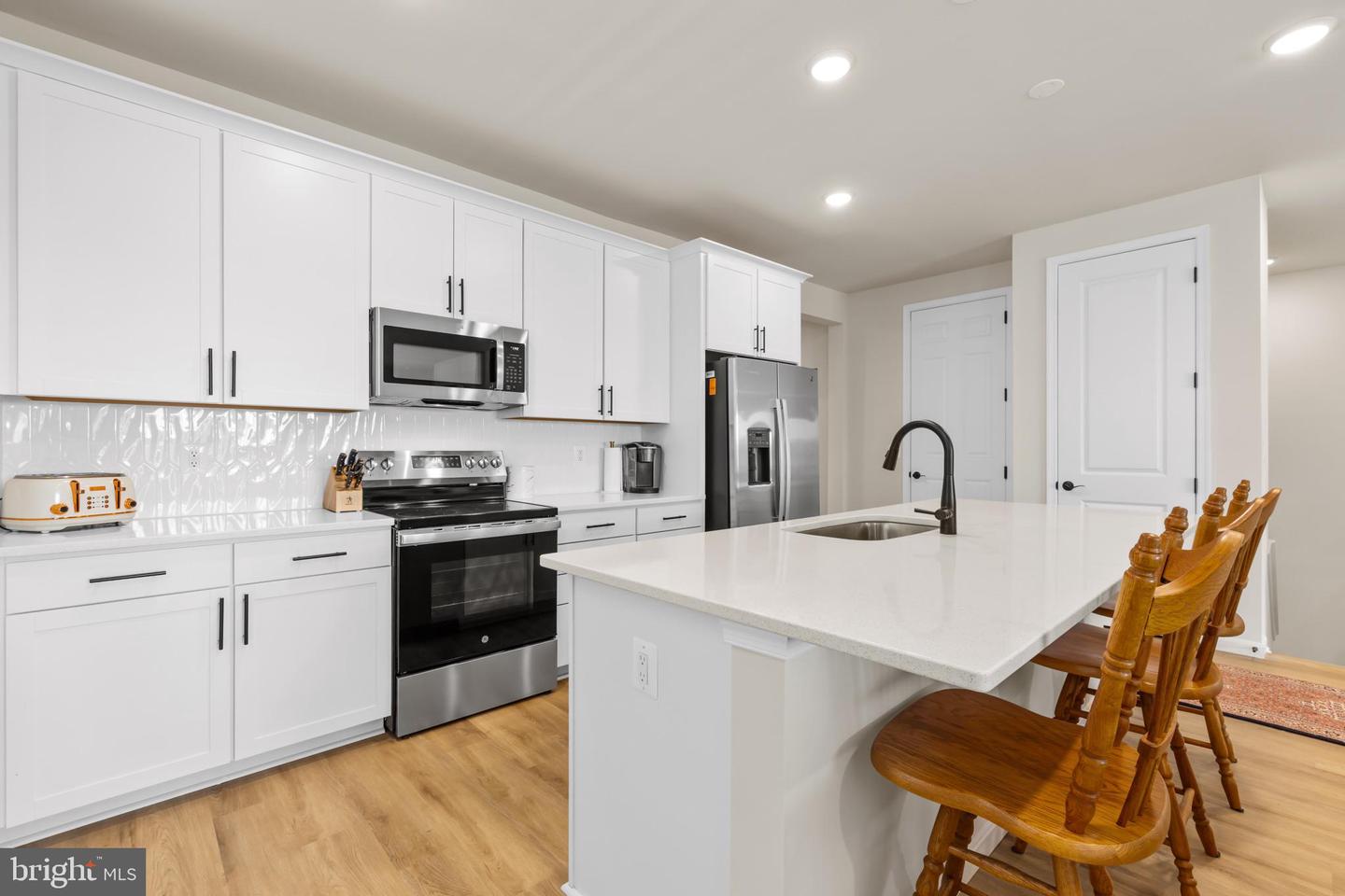 614 Clover Ln Property Photo 15