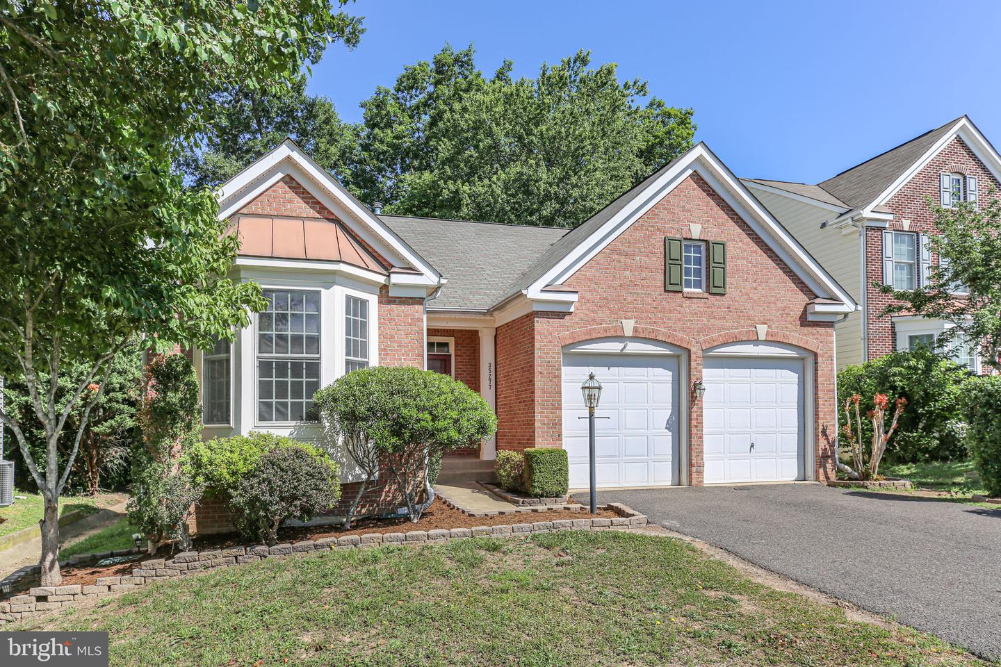 35277 Balmoral Dr Property Photo 1