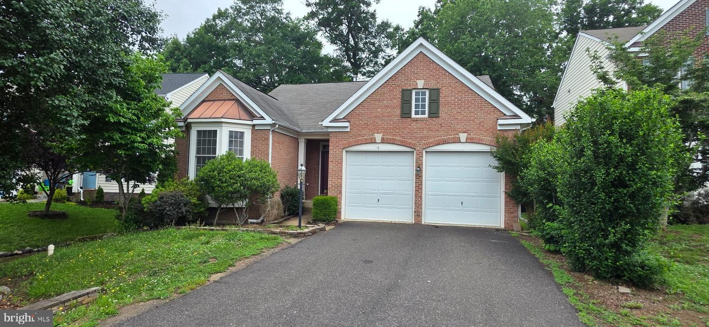 35277 Balmoral Dr Property Photo 2