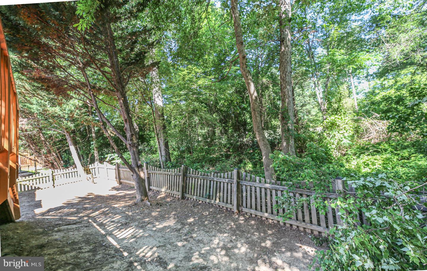 35277 Balmoral Dr Property Photo 6