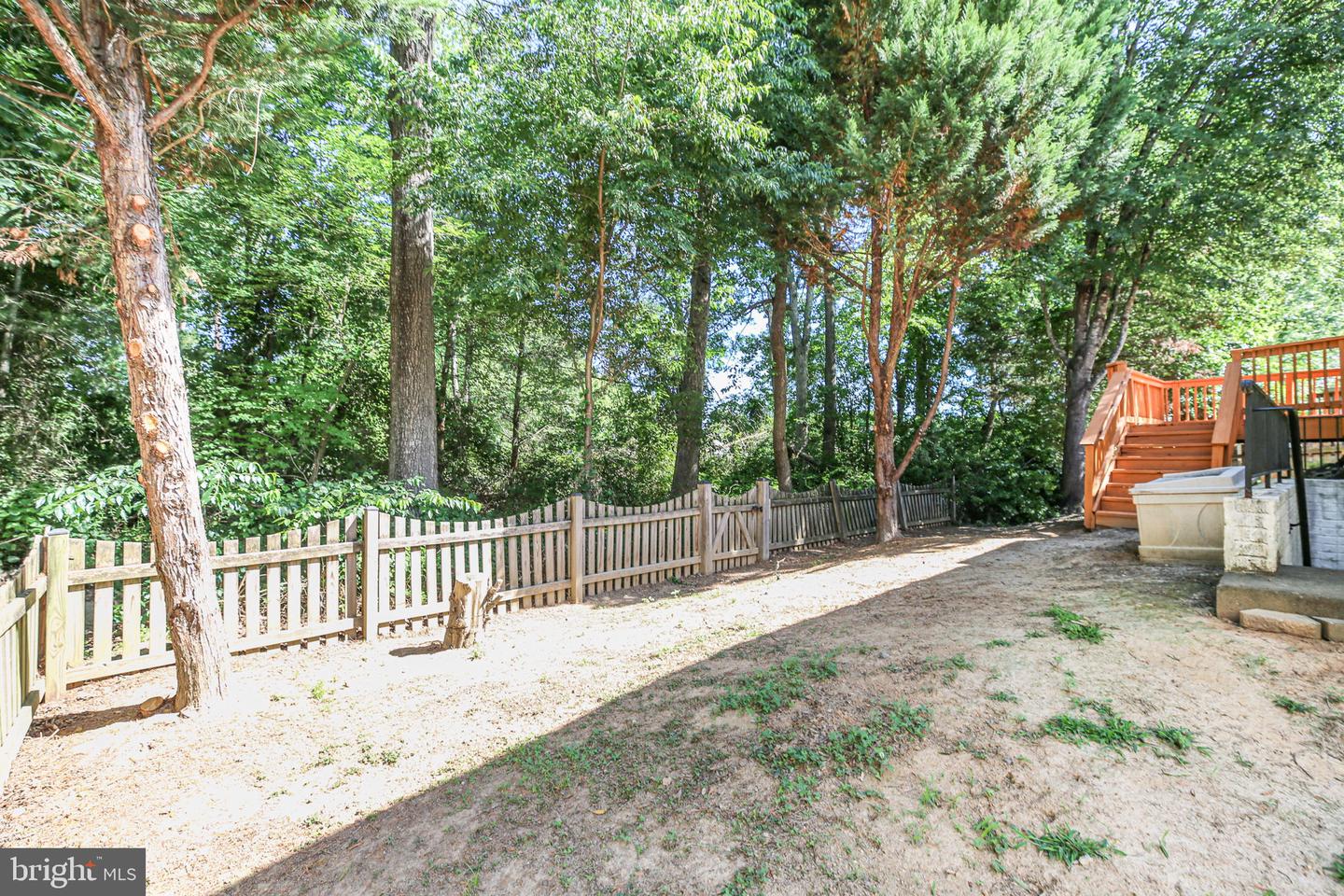 35277 Balmoral Dr Property Photo 8