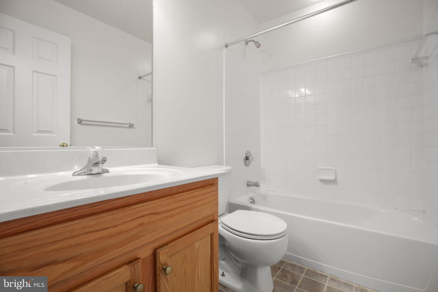 35277 Balmoral Dr Property Photo 11