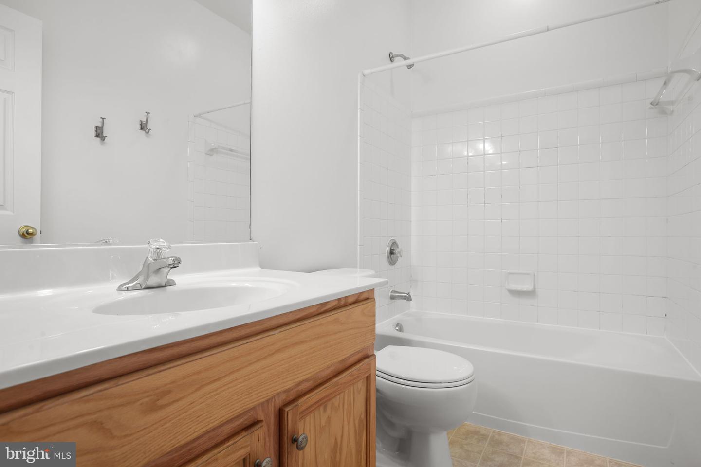 35277 Balmoral Dr Property Photo 24