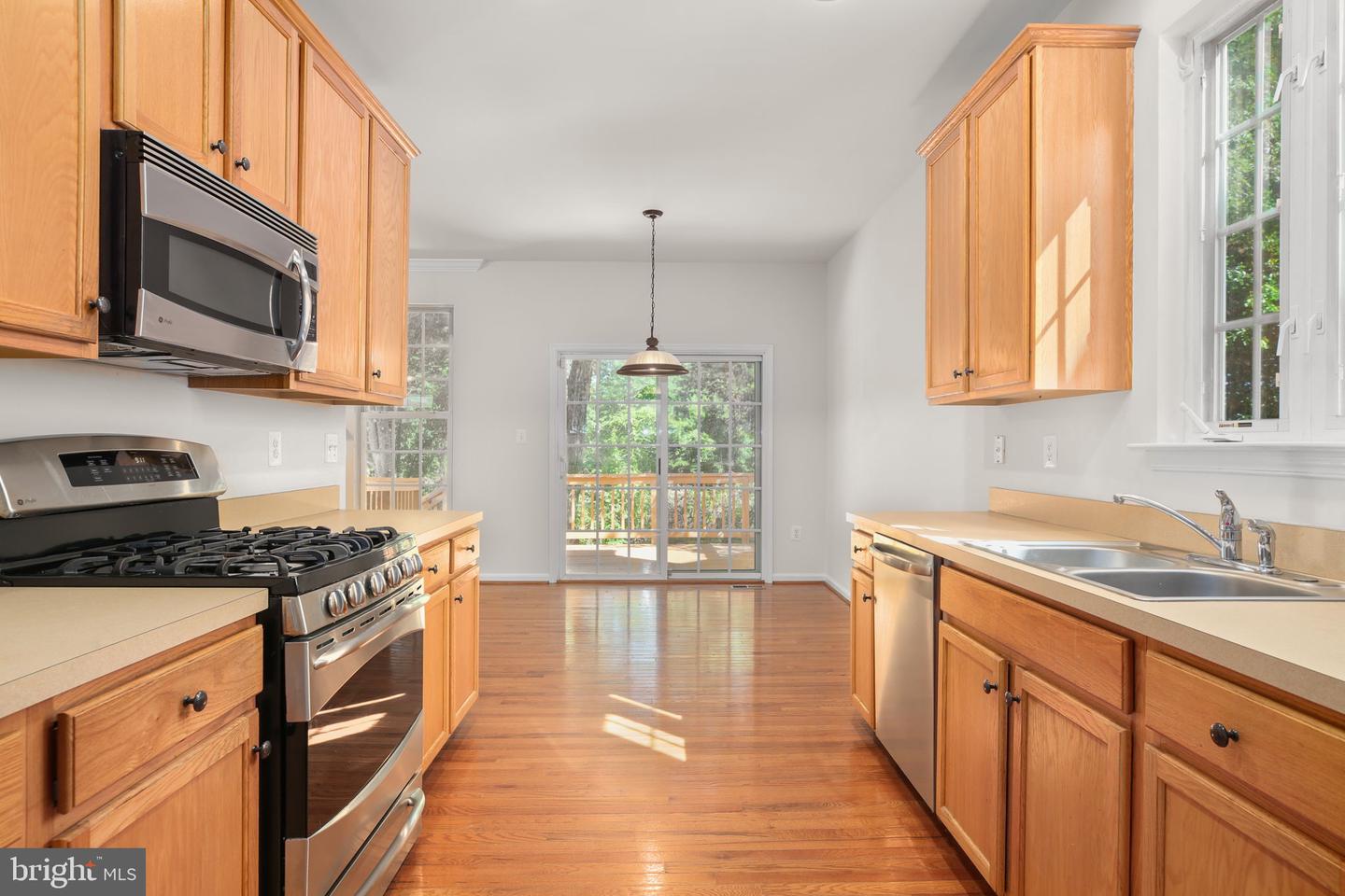 35277 Balmoral Dr Property Photo 26