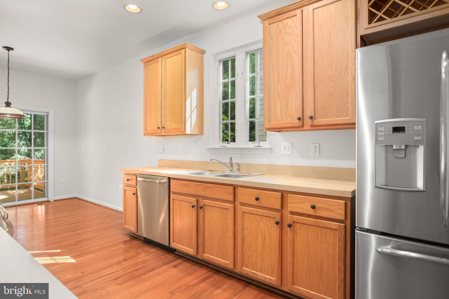 35277 Balmoral Dr Property Photo 27