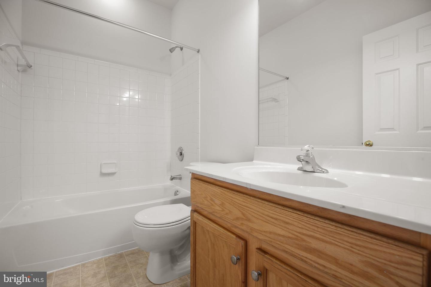35277 Balmoral Dr Property Photo 38