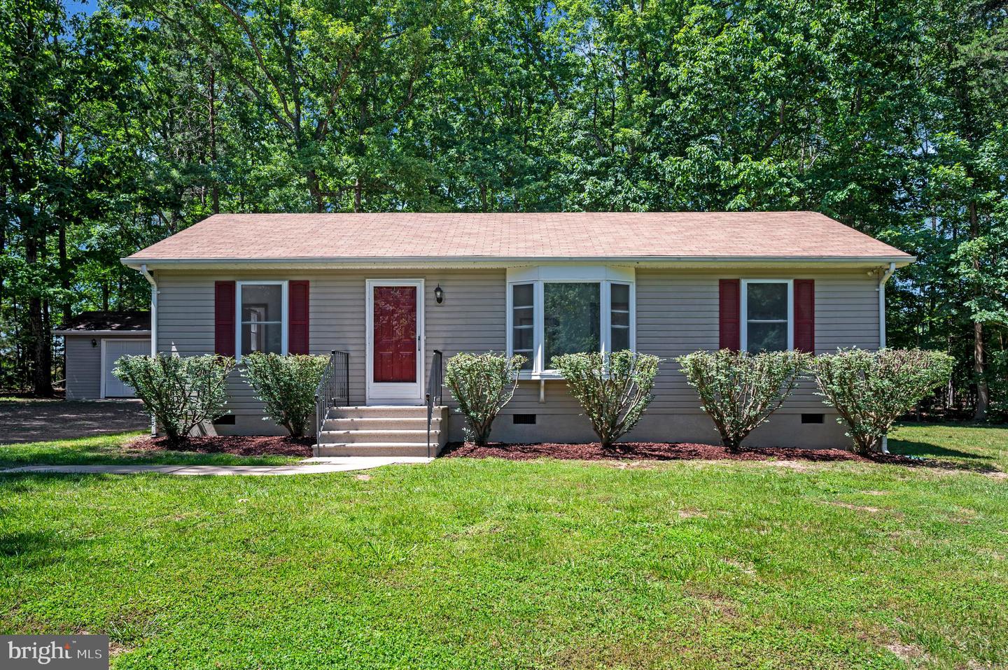 34991 CONSTITUTION HWY Property Photo 1