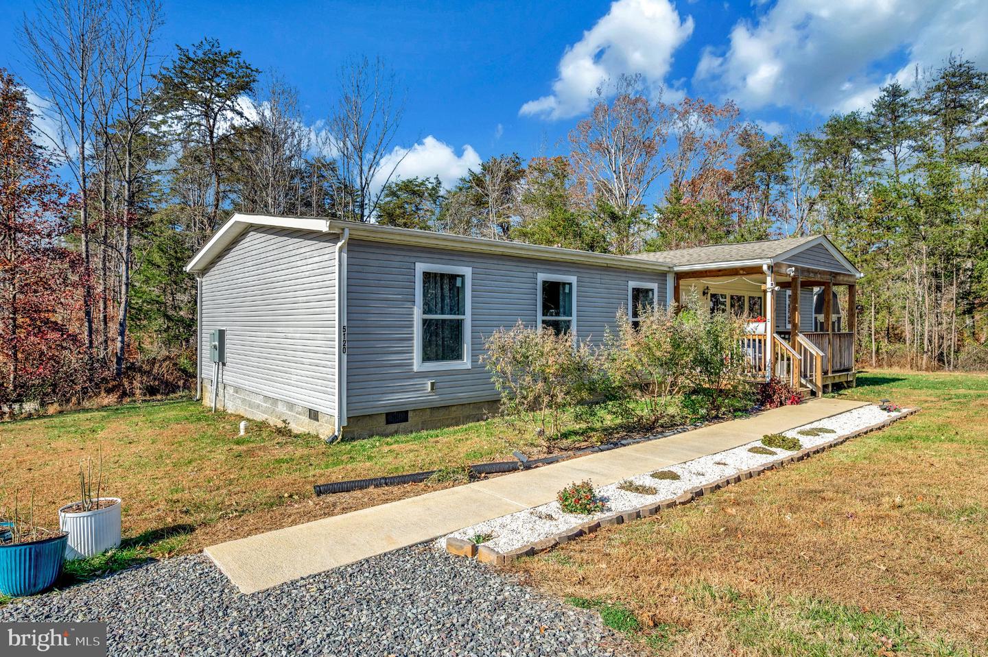 5120 Burr Hill Rd Property Photo 1