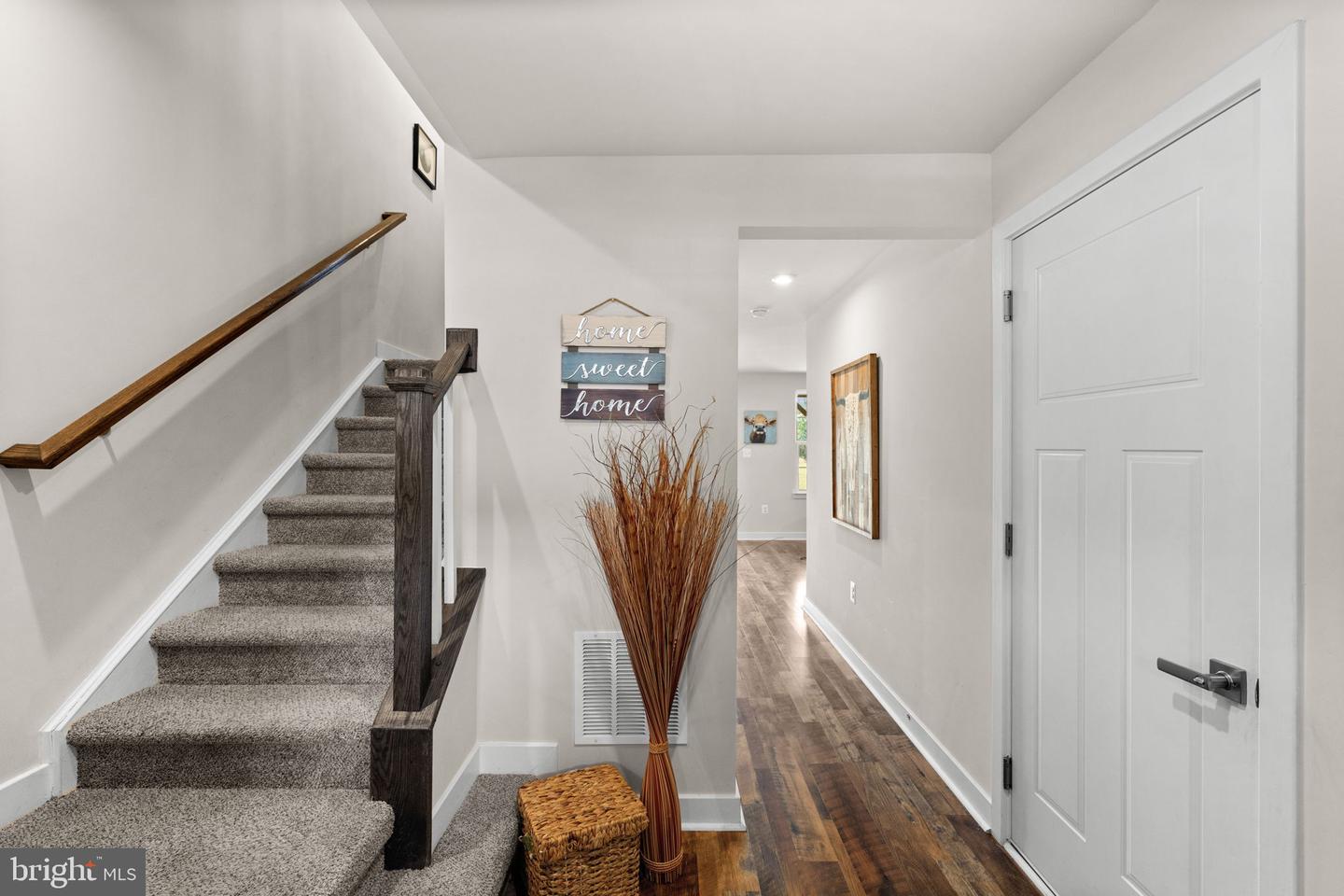 36074 Coyote Trl Property Photo 2