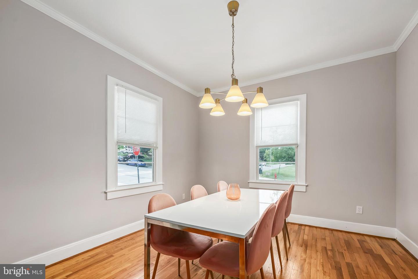 189 Newton St Property Photo 12