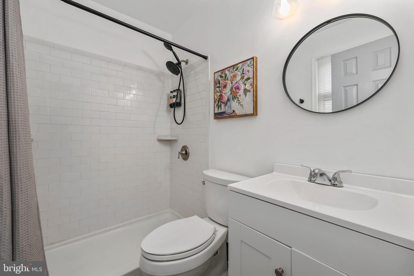 189 Newton St Property Photo 22