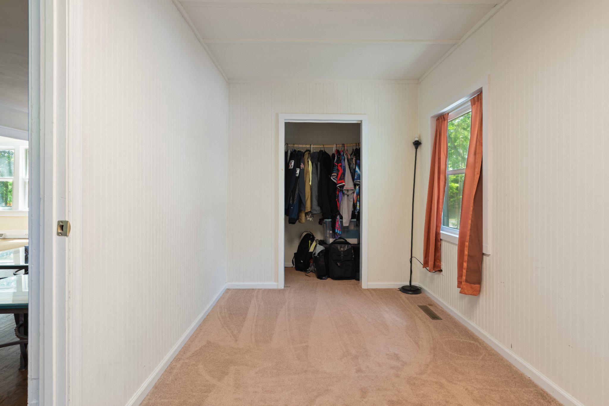 293 Caroline St Property Photo 21