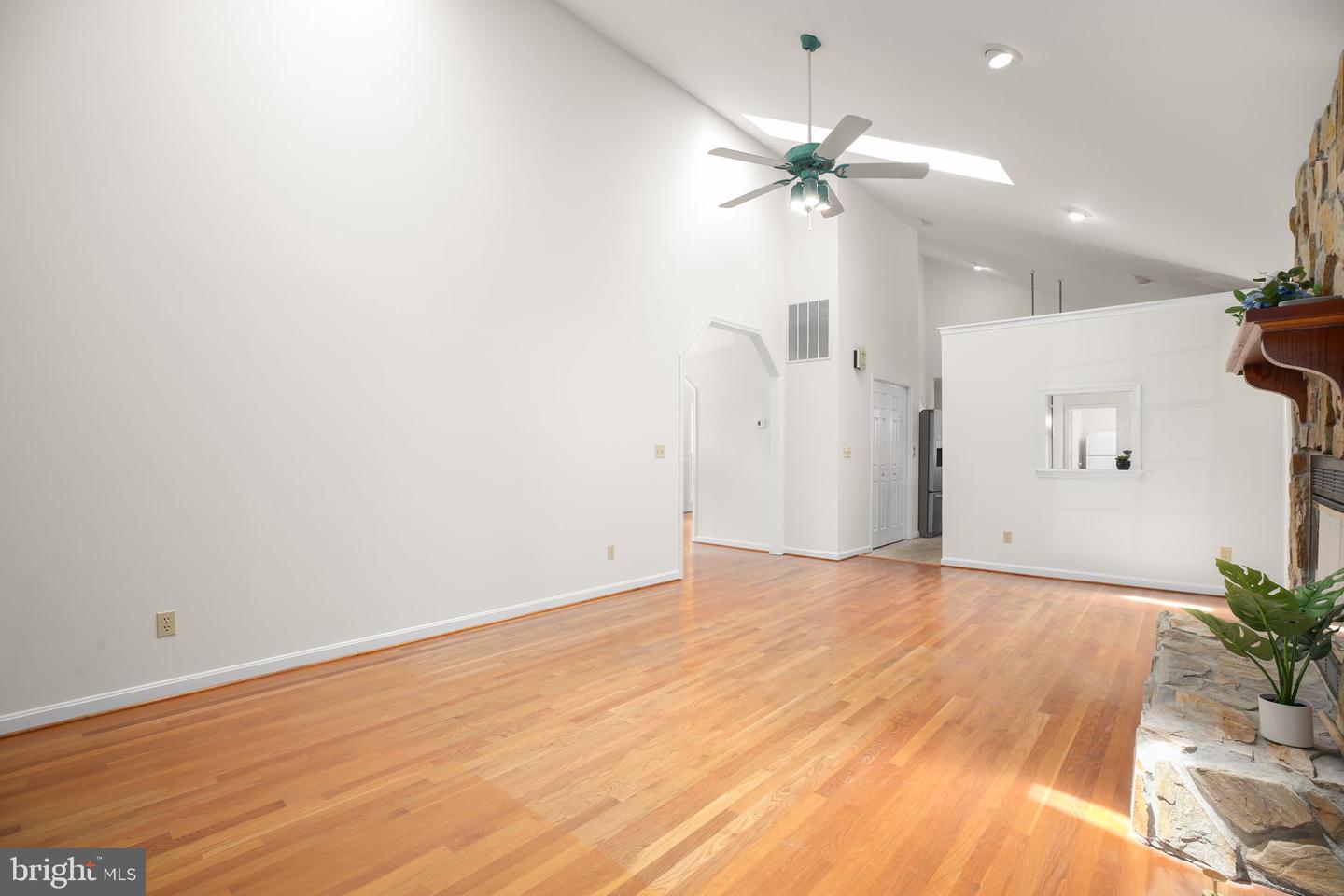 201 Green St Property Photo 19