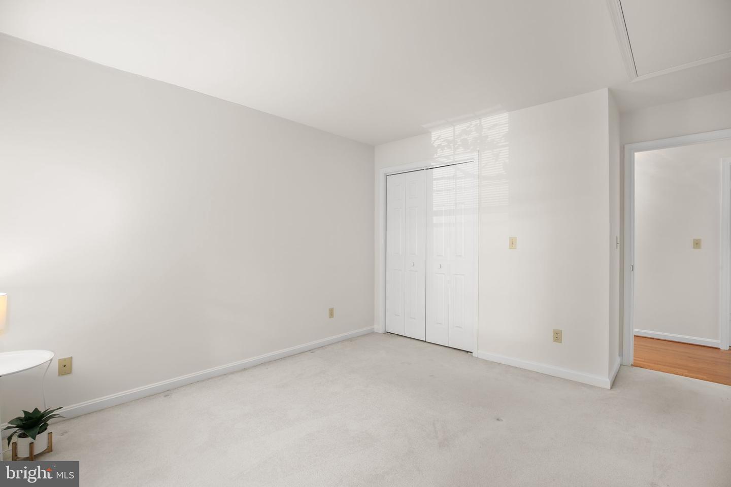 201 Green St Property Photo 48