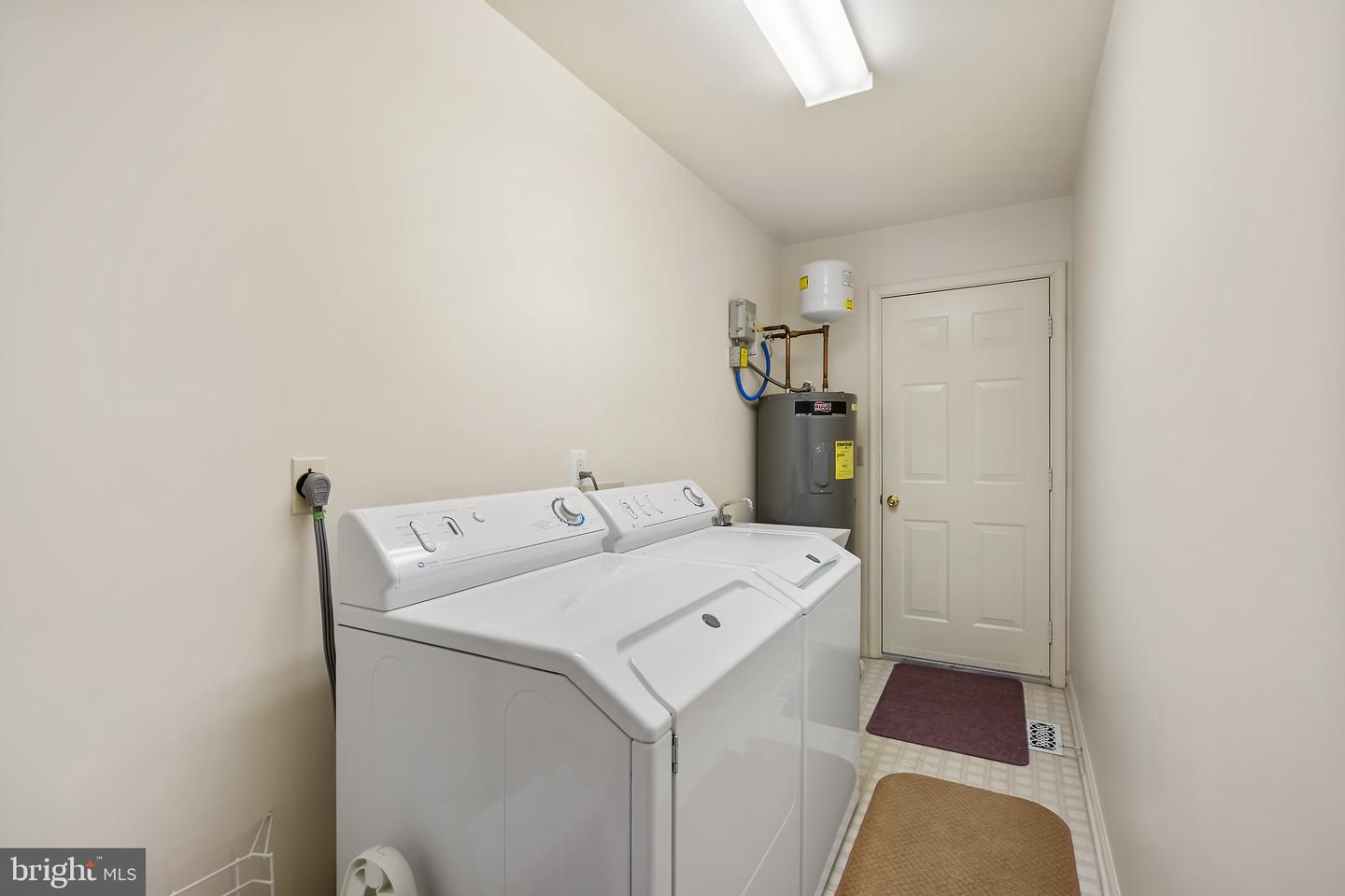 103 Eagle Ct Property Photo 35