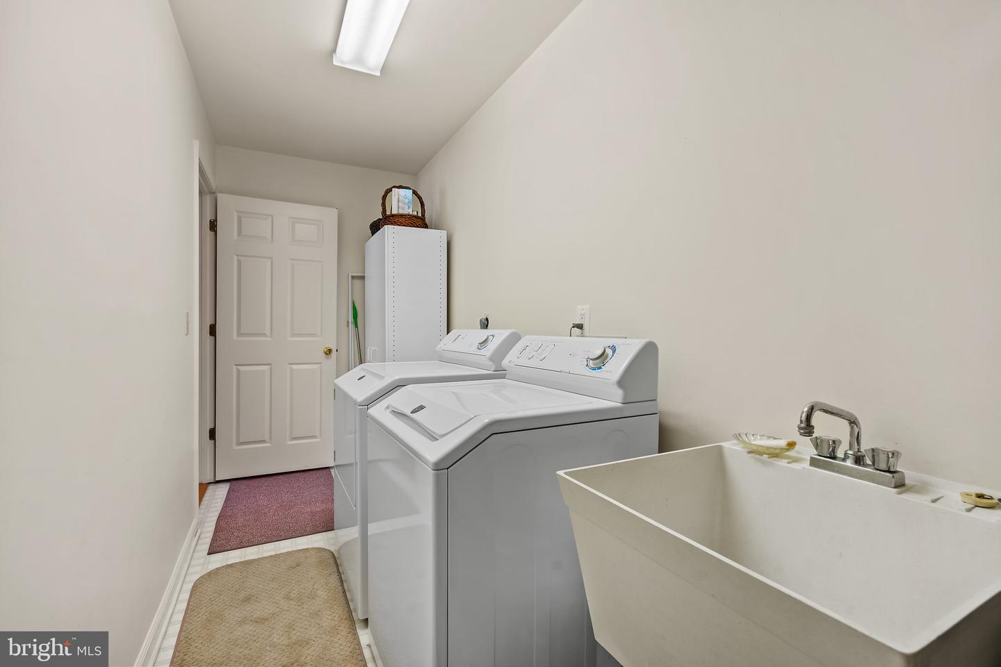103 Eagle Ct Property Photo 36