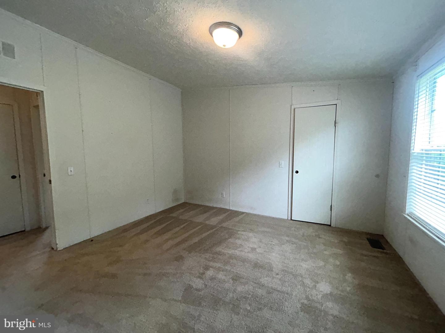23221 Independence Rd Property Photo 23