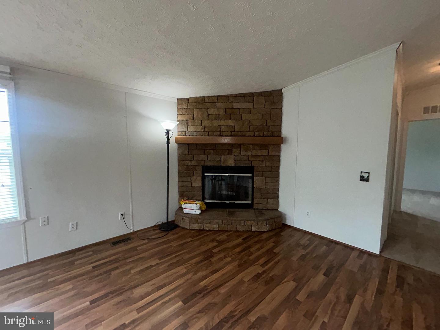 23221 Independence Rd Property Photo 25