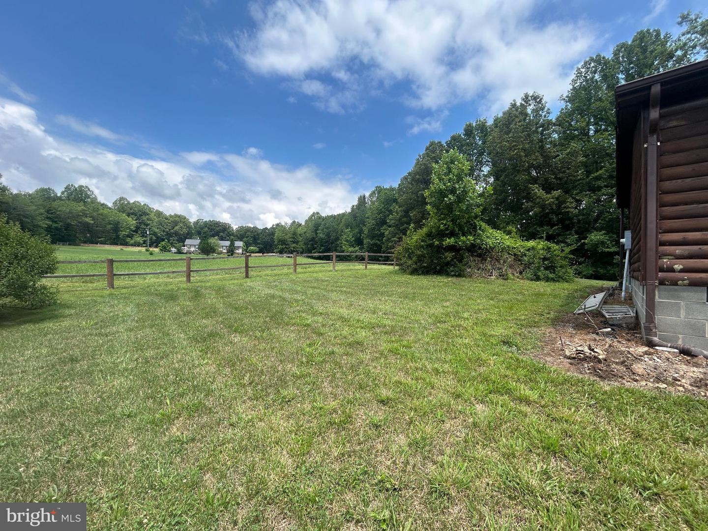 23221 Independence Rd Property Photo 33