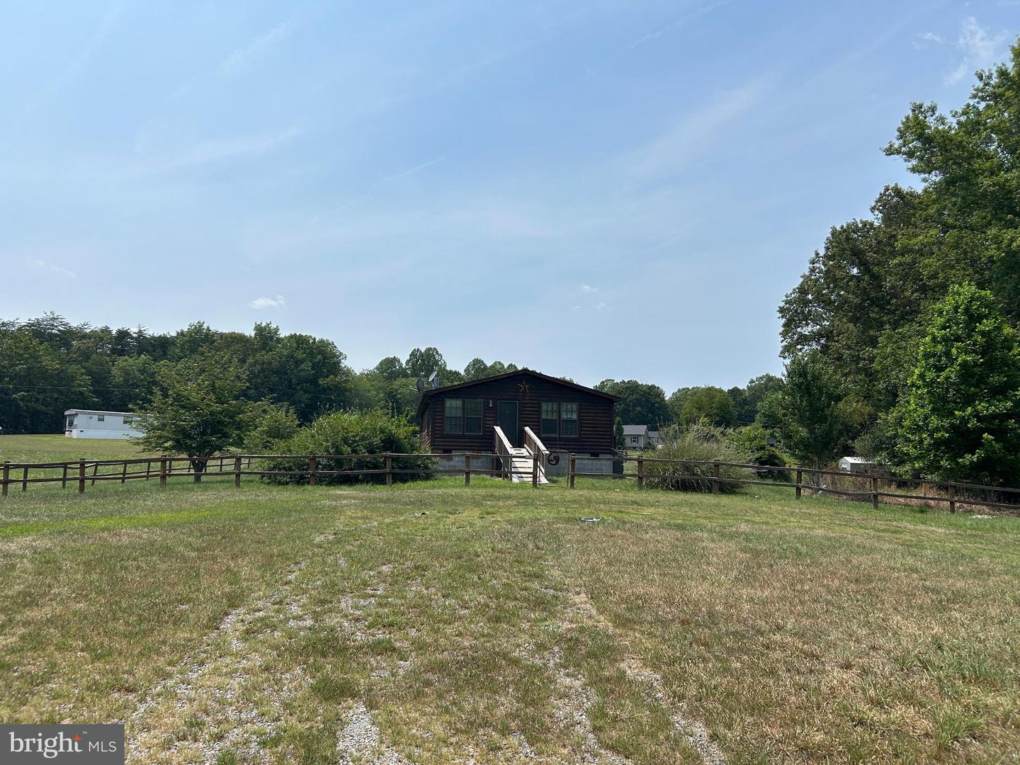 23221 Independence Rd Property Photo 42