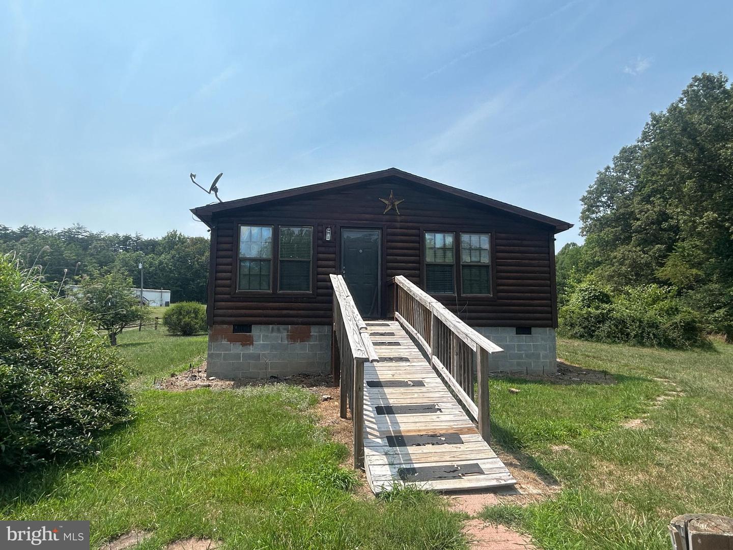23221 Independence Rd Property Photo 46