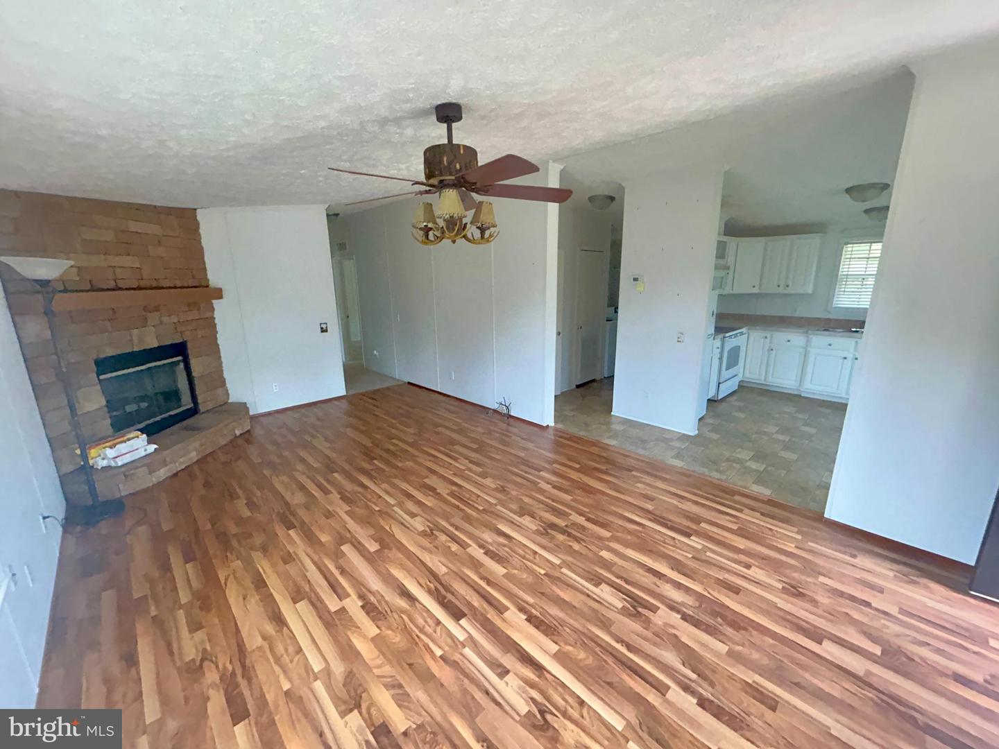 23221 Independence Rd Property Photo 58