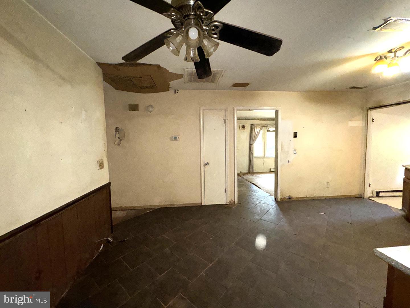 5504 Burr Hill Rd Property Photo 5