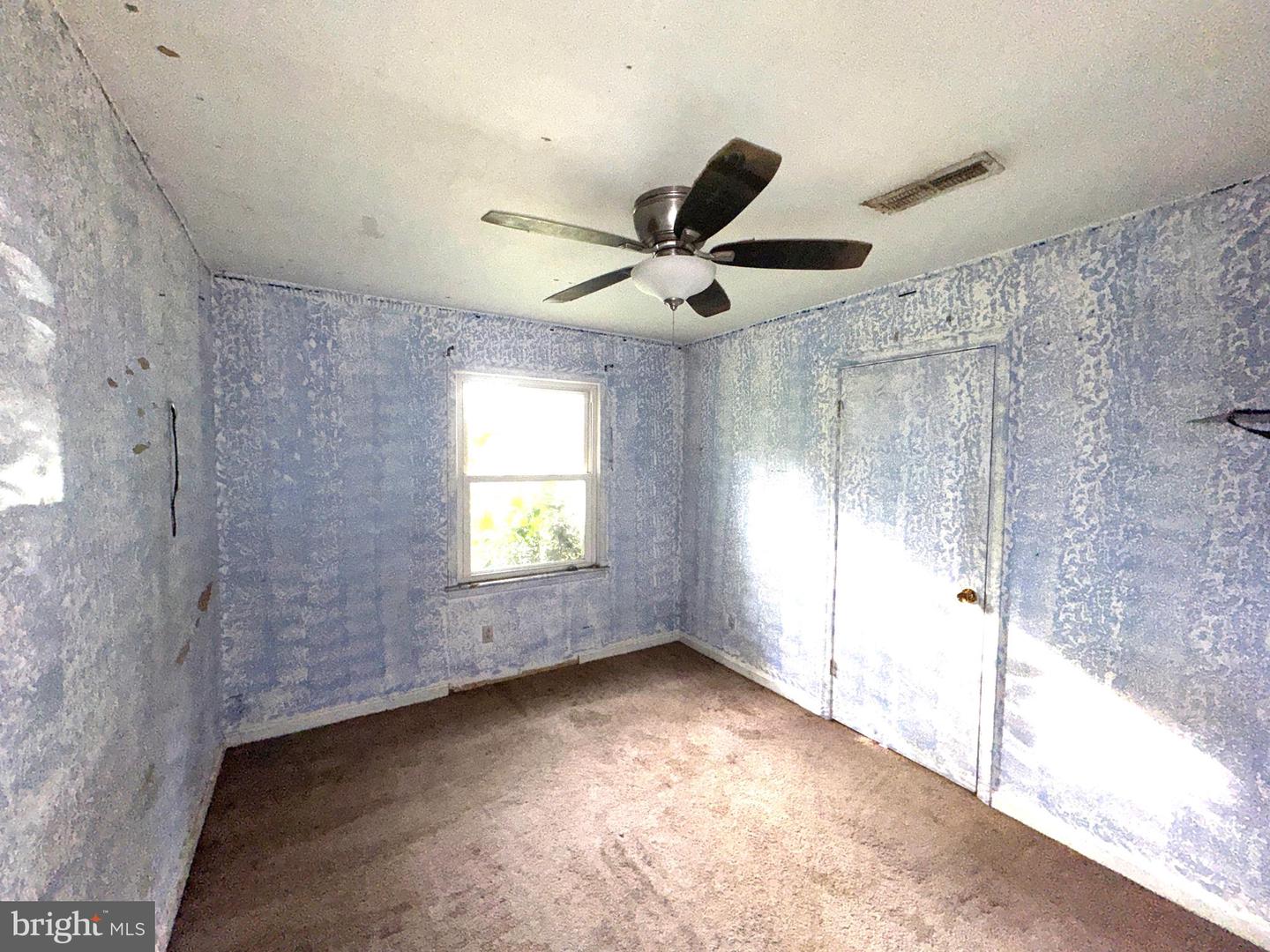 5504 Burr Hill Rd Property Photo 8