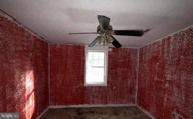 5504 Burr Hill Rd Property Photo 11
